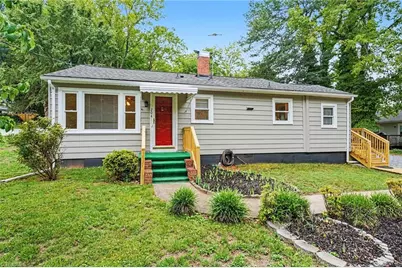 204 Broad Street, Reidsville, NC 27320 - Photo 2