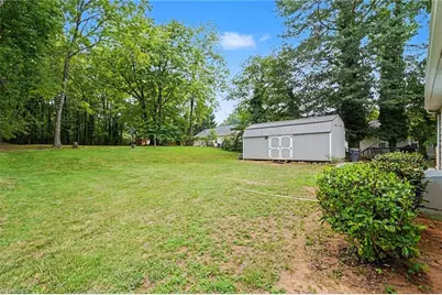 204 Broad Street, Reidsville, NC 27320 - Photo 22