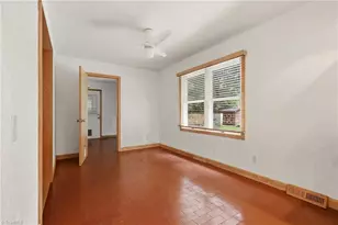 905 Northshore Ct, High Point, NC 27265 - Photo 12