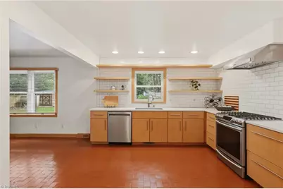 905 Northshore Court, High Point, NC 27265 - Photo 8