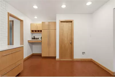 905 Northshore Court, High Point, NC 27265 - Photo 10