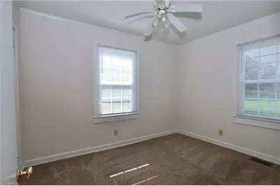 1320 Whitsett Street, Burlington, NC 27215 - Photo 8