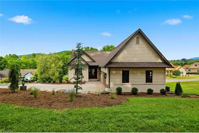 643 Landing Drive, Jefferson, NC 28640 - Photo 2