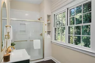 319 Lockland Ave, Winston-Salem, NC 27103 - Photo 12