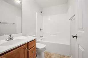 3707 Spanish Peak Dr, High Point, NC 27265 - Photo 22