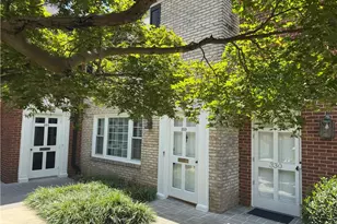 329 Hanover Arms Ct, Winston-Salem, NC 27104 - Photo 4