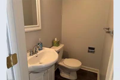 329 Hanover Arms Court, Winston-Salem, NC 27104 - Photo 32