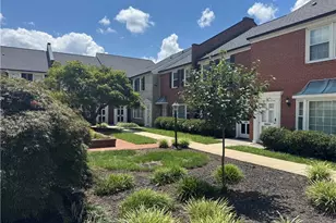 329 Hanover Arms Ct, Winston-Salem, NC 27104 - Photo 2