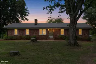 3270 Nc Hwy 135, Stoneville, NC 27048 - Photo 2