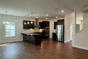 4006 Crimson Wood Ct, Greensboro, NC 27410 - Photo 4