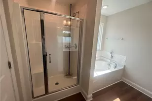4006 Crimson Wood Ct, Greensboro, NC 27410 - Photo 32