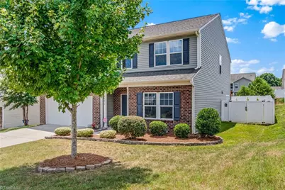 4074 Medina Court, Pfafftown, NC 27040 - Photo 2