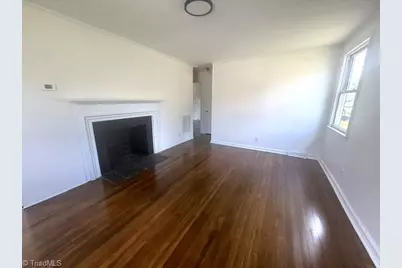 1048 E Clemmonsville Road, Winston-Salem, NC 27127 - Photo 2
