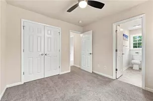 6306 Thornblade Ct, Greensboro, NC 27410 - Photo 28