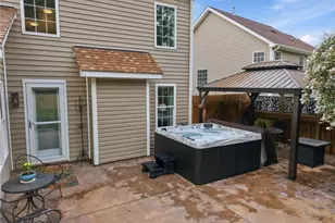 6306 Thornblade Ct, Greensboro, NC 27410 - Photo 30