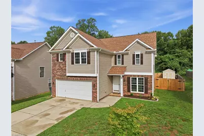 6306 Thornblade Court, Greensboro, NC 27410 - Photo 2
