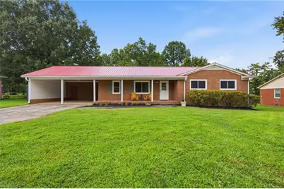 211 Maxwell Drive, Lexington, NC 27295 - Photo 1
