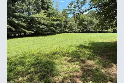 3518 Oneida Road, Greensboro, NC 27410 - Photo 8