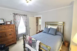 710 Sunset Dr, High Point, NC 27262 - Photo 16