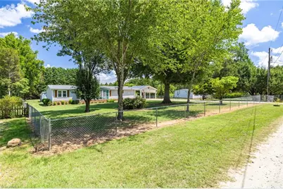 519 Wil O Pat Road, Reidsville, NC 27320 - Photo 4