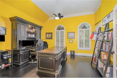 2512 Burch Point, High Point, NC 27265 - Photo 18