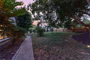 2512 Burch Point, High Point, NC 27265 - Photo 44