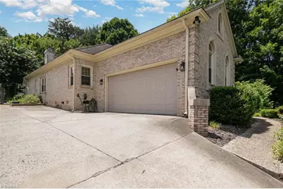 2512 Burch Point, High Point, NC 27265 - Photo 42