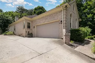 2512 Burch Point, High Point, NC 27265 - Photo 42