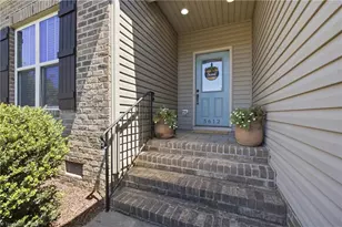 5612 Crooked Oak Dr, Summerfield, NC 27358 - Photo 4