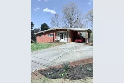 3743 Crosland Road, Winston-Salem, NC 27106 - Photo 2