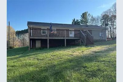158 Betty Avenue, Mount Airy, NC 27030 - Photo 6