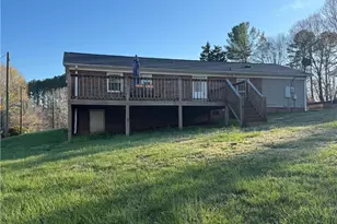 158 Betty Ave, Mount Airy, NC 27030 - Photo 6