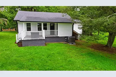 1054 Mulberry Mill Road, North Wilkesboro, NC 28659 - Photo 4