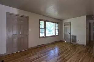 725 Cliffside Ave, High Point, NC 27260 - Photo 4