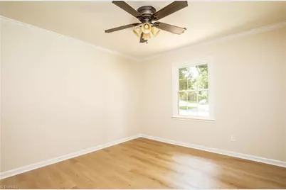 4203 Butterfield Drive, Greensboro, NC 27405 - Photo 12