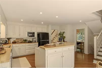 930 Wellington Road, Winston-Salem, NC 27106 - Photo 22