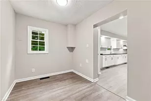 1224 Mizpah Church Rd, Reidsville, NC 27320 - Photo 10