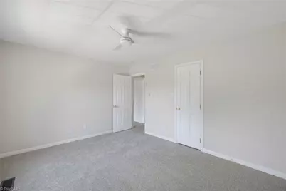 1 Fountain Manor Drive #B, Greensboro, NC 27405 - Photo 24