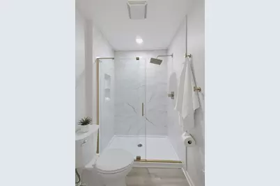 1 Fountain Manor Drive #B, Greensboro, NC 27405 - Photo 20