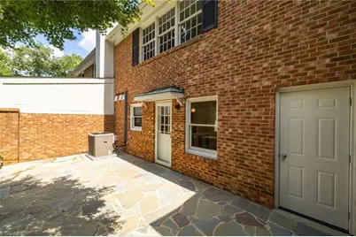 1 Fountain Manor Drive #B, Greensboro, NC 27405 - Photo 28