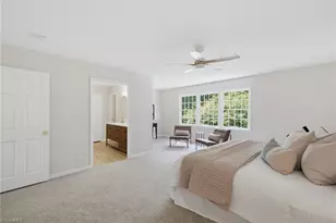 1 Fountain Manor Dr, Greensboro, NC 27405 - Photo 14