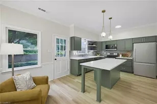 1 Fountain Manor Dr, Greensboro, NC 27405 - Photo 4