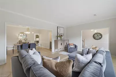 1 Fountain Manor Drive #B, Greensboro, NC 27405 - Photo 6