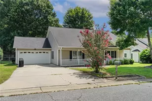 1625 N Ammons Dr, Clemmons, NC 27012 - Photo 2