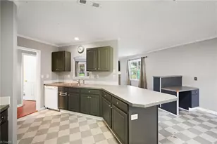 1625 N Ammons Dr, Clemmons, NC 27012 - Photo 8