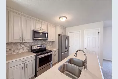 889 Salem Pointe Lane, Winston-Salem, NC 27101 - Photo 2