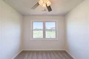 889 Salem Pointe Ln, Winston-Salem, NC 27101 - Photo 4