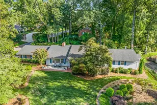 1039 Kenleigh Cir, Winston-Salem, NC 27106 - Photo 2