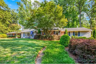 1039 Kenleigh Circle, Winston-Salem, NC 27106 - Photo 4