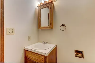 1106 Walnut Street, Reidsville, NC 27320 - Photo 28